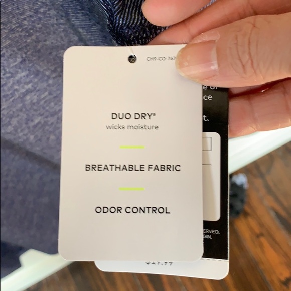 Champion running top - Picture 2 of 3